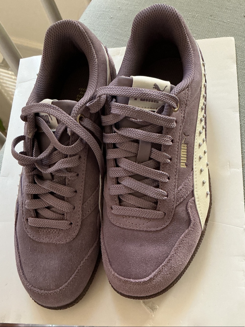 Puma Women's Classic Sneakers in Mauve and Cream